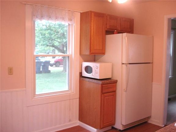 5th image of 2320 Wildwood Ave