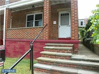 3rd image of 2122 W 8th St