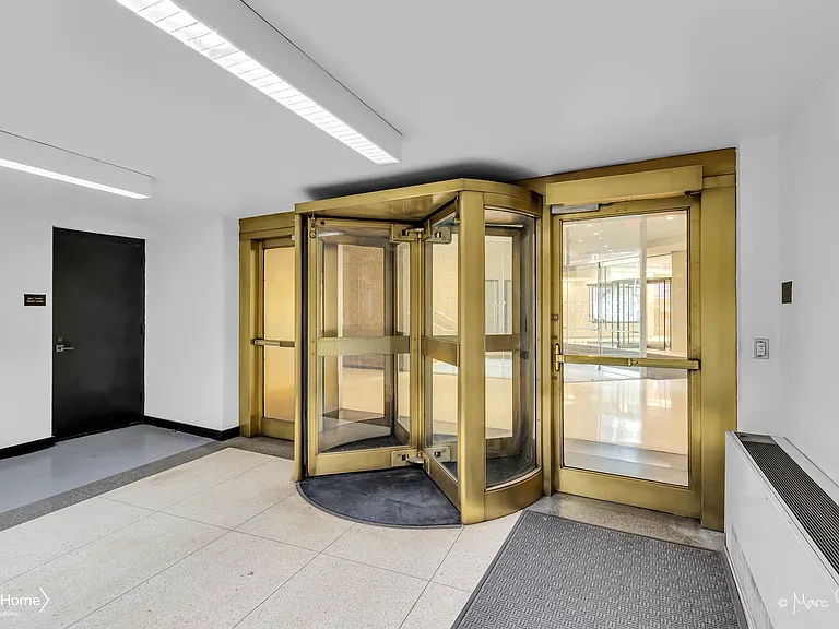 20 Pine St #609 — Photo 95