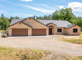 14427 War Admiral Way, Redding, CA 96003