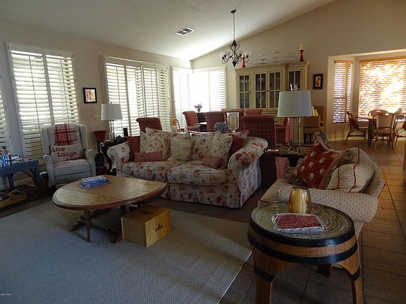 3rd image of 9044 E Coopers Hawk Dr