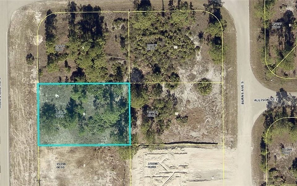 1st image of 827 Homestead Rd S
