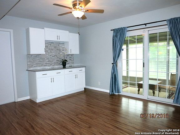 4th image of 842 Boulder Dr