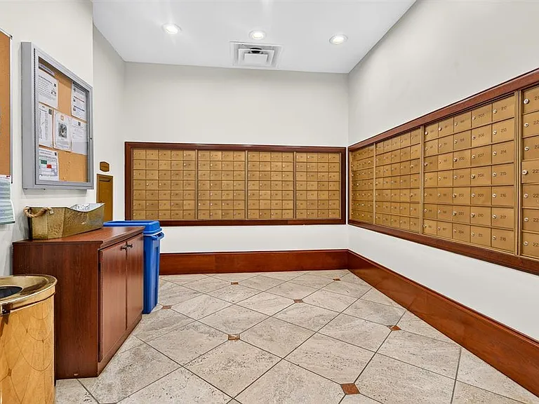 345 Bayshore Blvd #403 — Photo 37