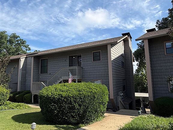 2nd image of 250 Grand Isle Dr APT 6B