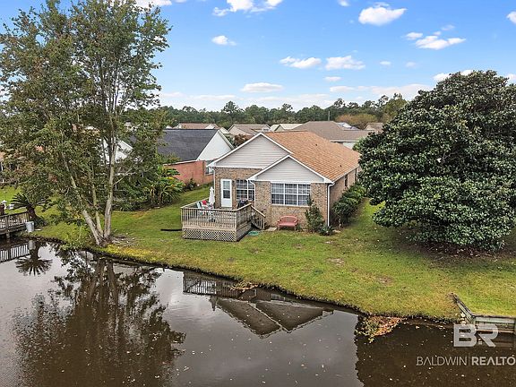 4th image of 22803 Lake South Dr