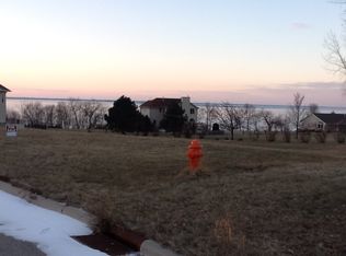 3321 Cottage Hill Dr, Green Bay, WI 54311
