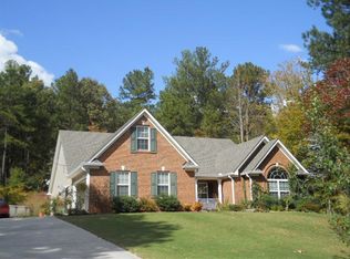 5281 Gum Creek Dr, Loganville, GA 30052