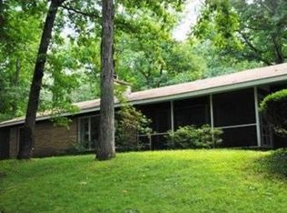 240 Jacobs Creek Rd, Titusville, NJ 08560