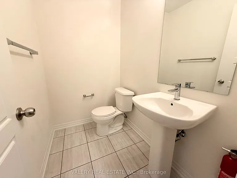 137 Bravo Ln — Photo 15