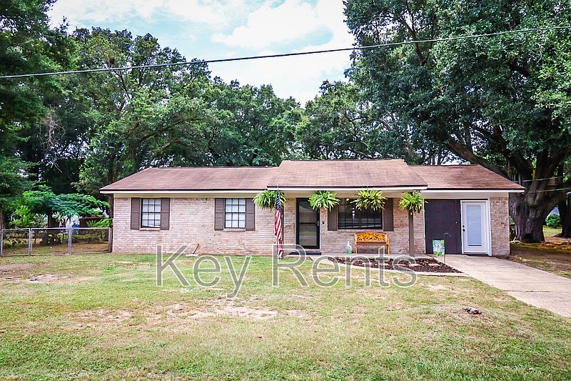 1st image of 4715 Pecanwood Pl
