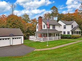 148 E Springbrook Dr, Gillette, NJ 07933