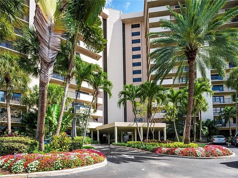 4900 N Ocean Blvd #1607 — Photo 37