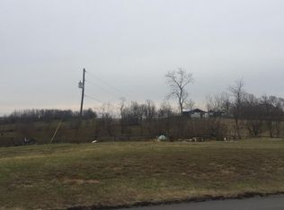 1513 Warwick Rd, Harrodsburg, KY 40330