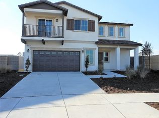 5007 Prairie Run Rd, Eastvale, CA 91752