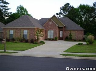 103 Stillhouse Creek Dr, Madison, MS 39110