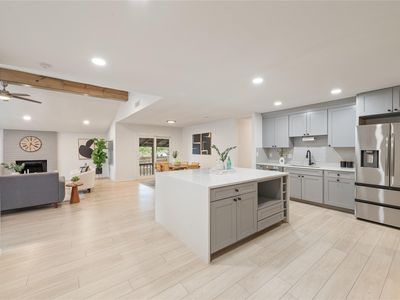 6809 Lunar Dr, Austin, TX, 78745