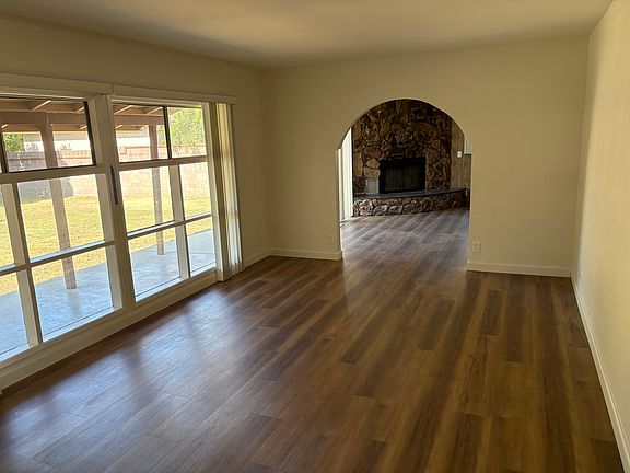 4th image of 9236 Lochinvar Dr