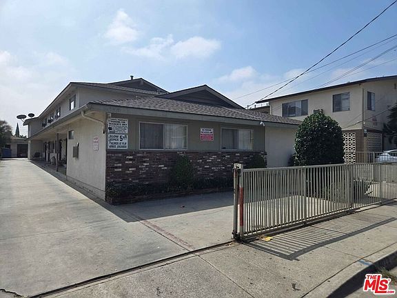 3rd image of 4022 Live Oak St