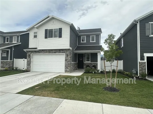 3199 S Claire Ave, Syracuse, UT 84075