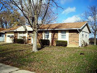 1st image of 927 Blueridge Dr