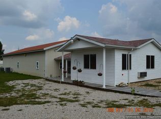 3571 Leatherwood Rd, Bedford, IN 47421