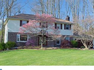 16 Brookmawr Rd, Newtown Square, PA 19073