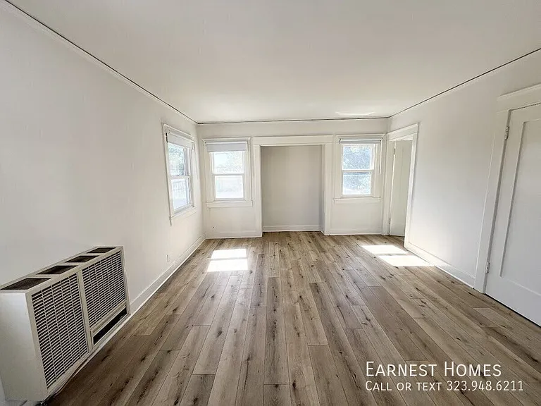 646 Ocean Park Blvd #C — Photo 5