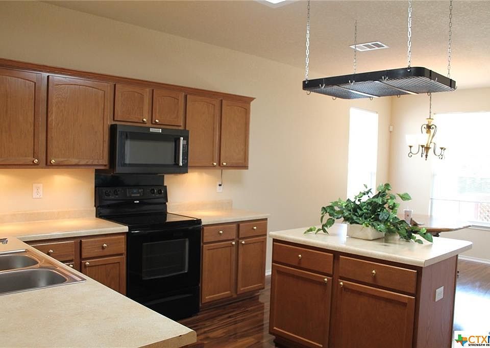 2nd image of 378 Tanager Dr