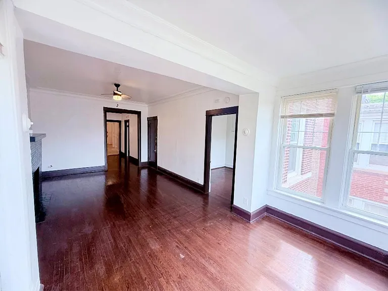 2 Apartment — Photo 5