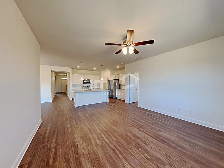 7072 Creeksong Dr — Photo 9