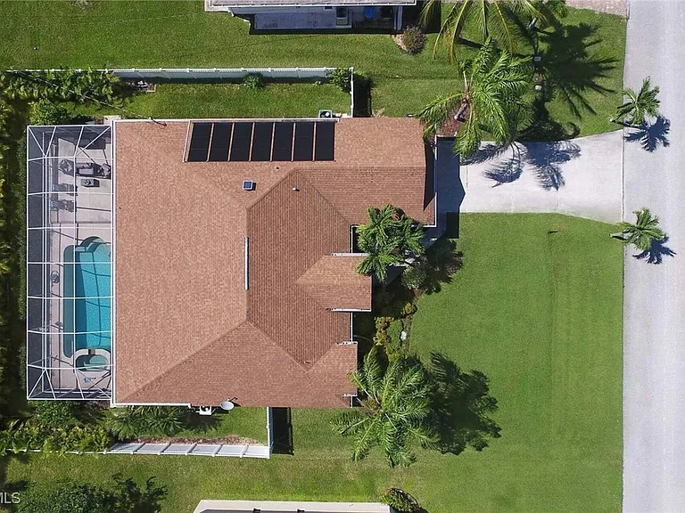 5007 SW 27th Ave — Photo 3