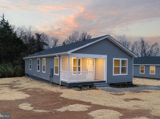 17470 Mount Pleasant Rd, Elkton, VA 22827