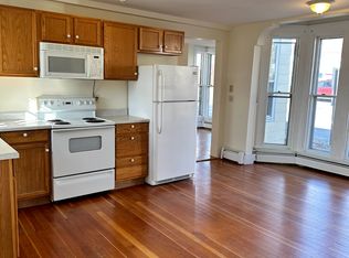 60 Birch St #102, Biddeford, ME 04005