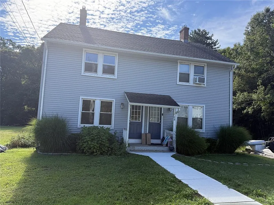 106 Bowling Ln #106