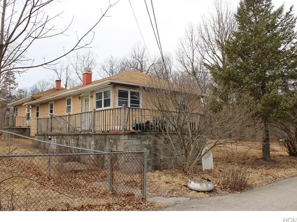 39 Campbell Drive Ext, Wallkill, NY 12589