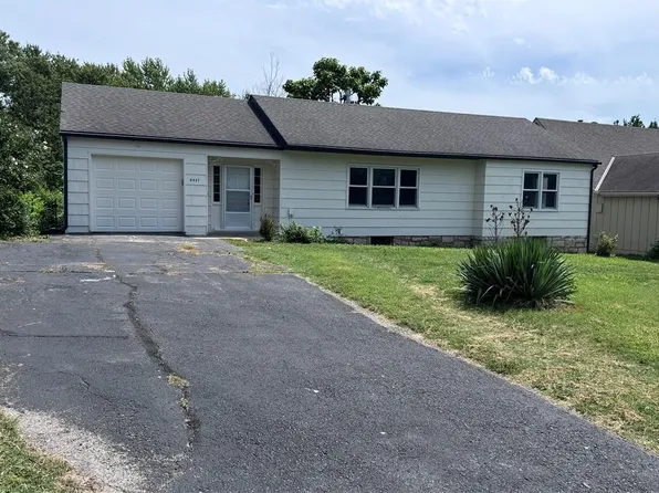 6437 Craig Rd, Overland Park, KS 66202