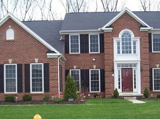 323 Alexander Ct, Akron, OH 44321