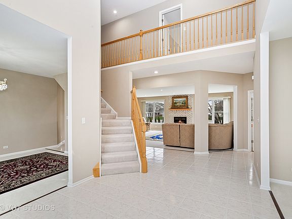 3rd image of 804 Seers Dr
