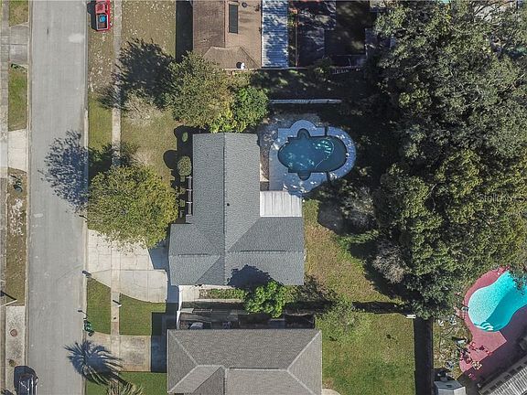 3rd image of 7536 Village Green Dr