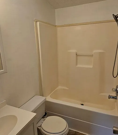 510 S Circle Dr — Photo 6