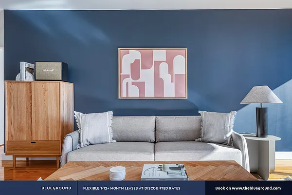 Rented by The Blueground | media 3