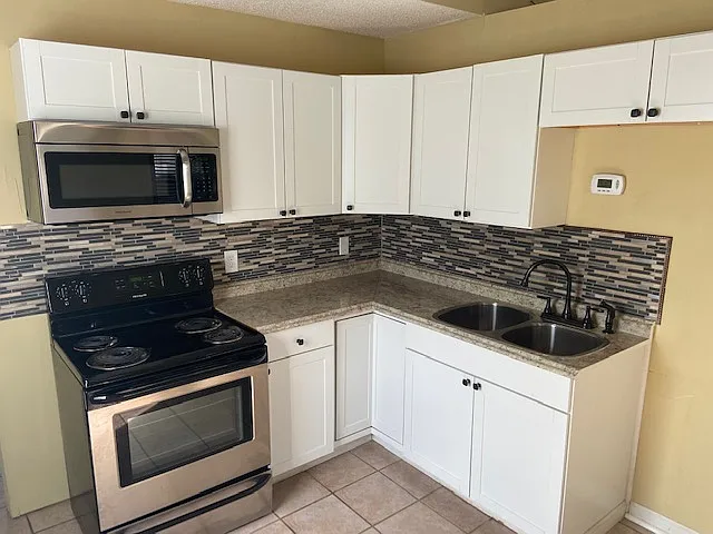 306 Countryview Cv #306 — Photo 3