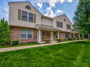 101 Oakmont Way #408, Mount Hope, WV 25880