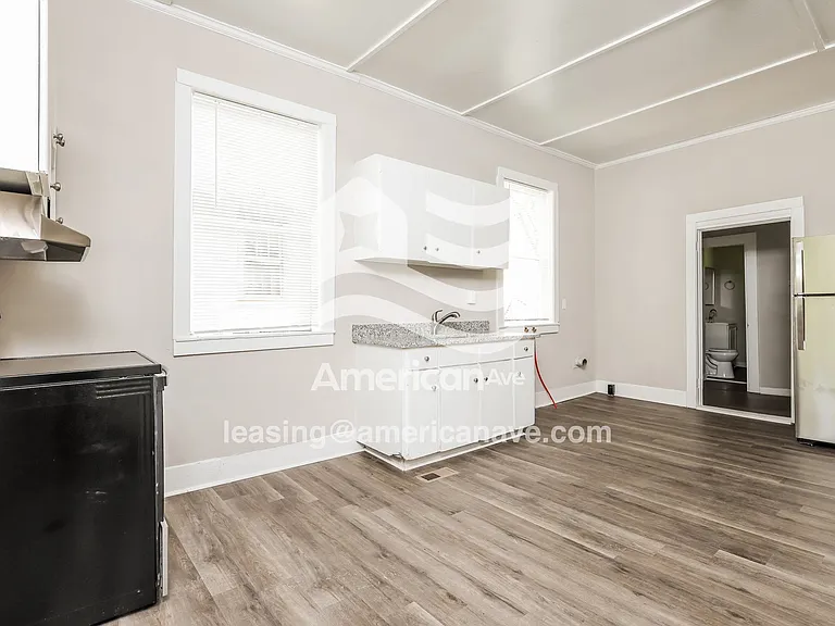 676021_006_wm_-_dining_room_12886982.jpg
