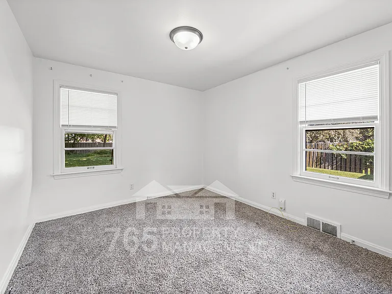 1144 Windsor Dr #1144 — Photo 4
