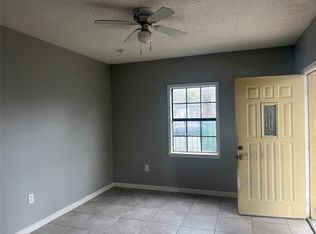 139 Van Molan St #139B, Houston, TX 77022