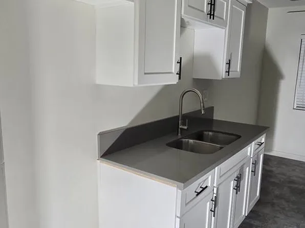 8324, 8324 Alameda St #1, Downey, CA 90242