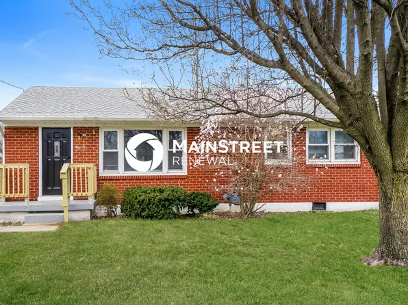 8184 Blake Ln, Louisville, KY 40258