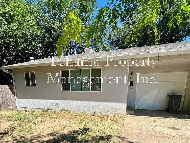 1172 Franzel Rd — Photo 1